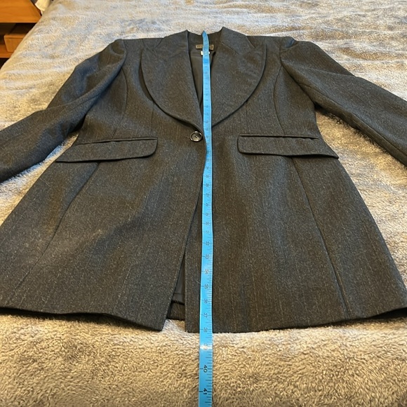 Louden wool lined strapless dress and jacket - Picture 14 of 16